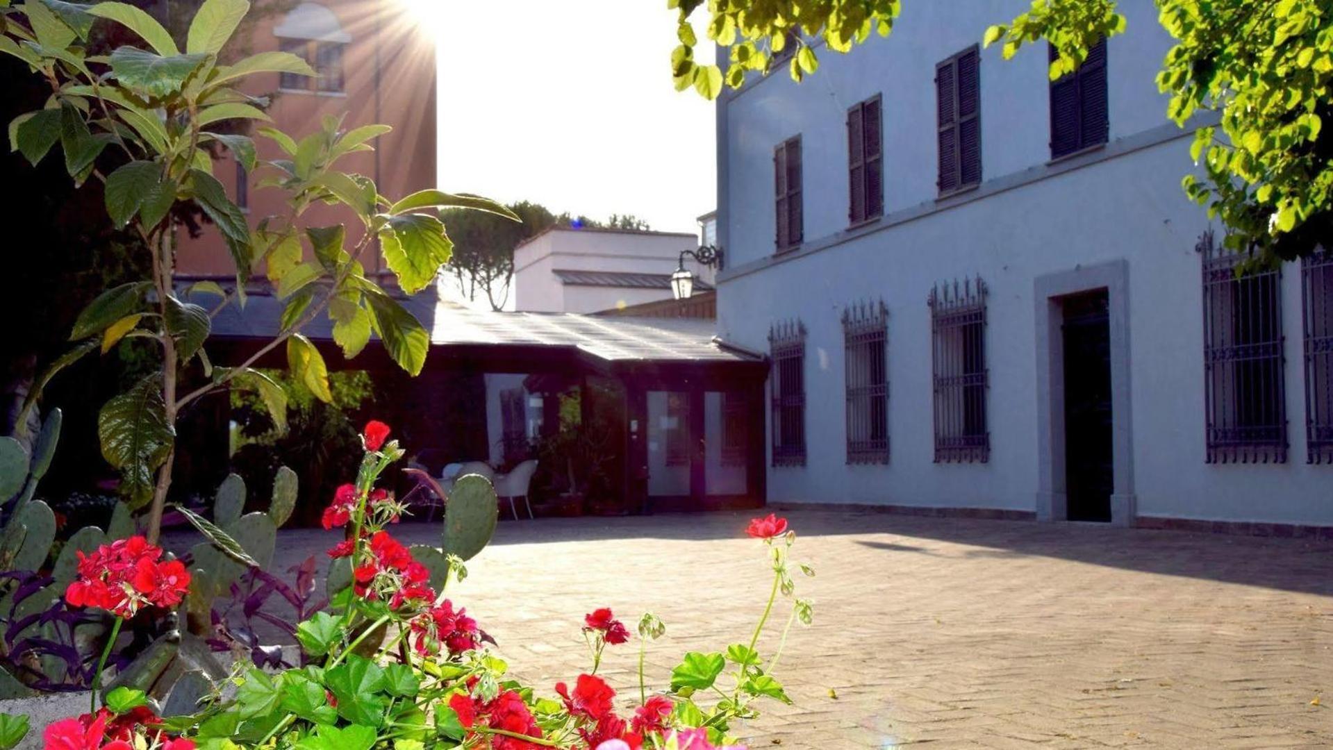 La Torre Hotel Moie Exterior photo